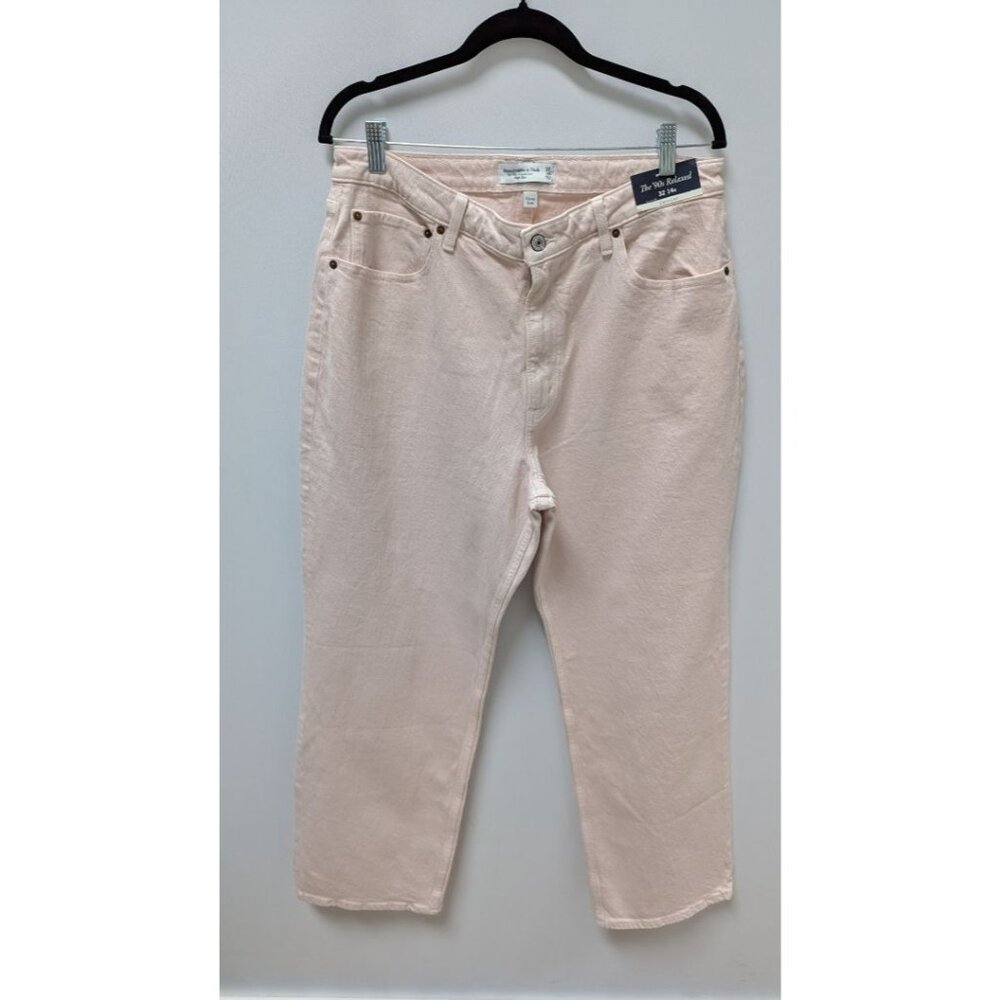 Abercrombie & Fitch Light Pink "90's Relaxed" Jeans